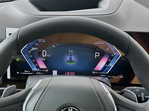 New 2026 BMW X5 xDrive40i w/ Premium Package image 12