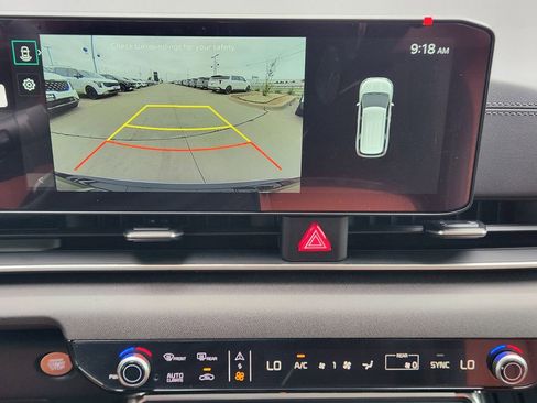 New 2026 Kia Carnival EX FWD image 15