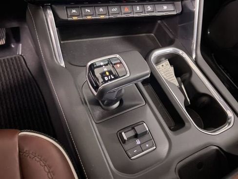 Certified 2024 GMC Sierra 1500 Denali Ultimate image 16