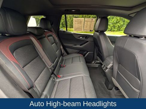 Used 2025 Chevrolet Equinox RS w/ Safety and Technology Package FWD image 32