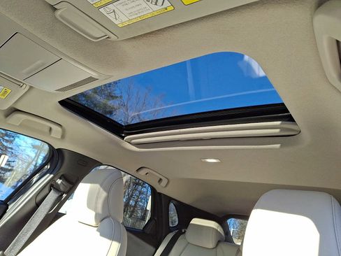 Used 2021 MAZDA CX-30 AWD 2.5 S w/ Premium Package image 13