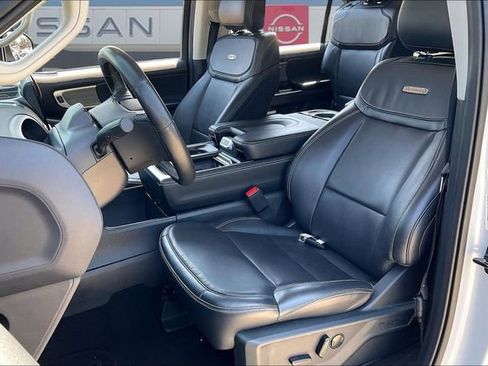 Used 2025 Ford Expedition Platinum AWD/4WD image 20