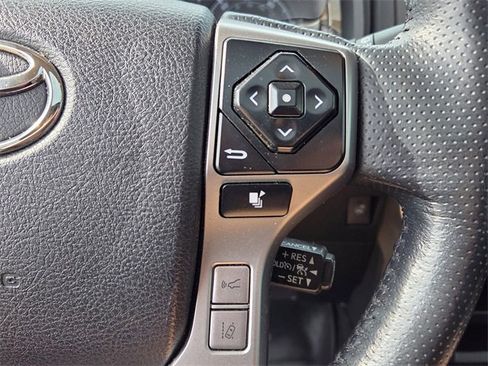 Used 2023 Toyota 4Runner SR5 Premium w/ Moonroof Package image 23