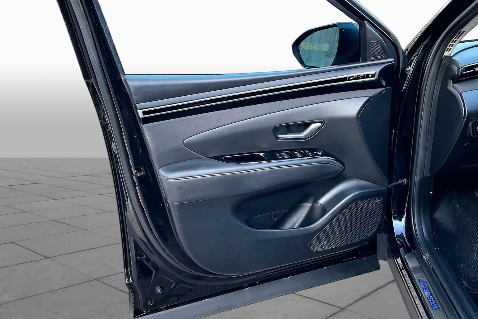 Used 2024 Hyundai Tucson Limited FWD image 21