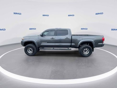Used 2016 Toyota Tacoma SR5 image 5
