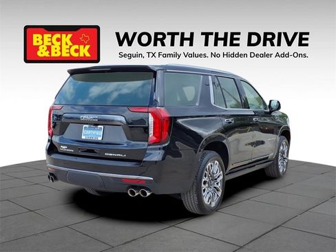 Certified 2023 GMC Yukon Denali Ultimate image 6
