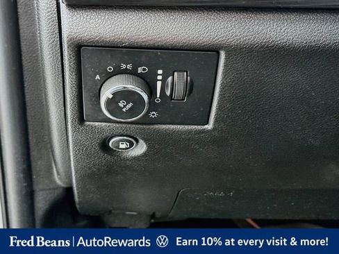 Used 2019 Jeep Grand Cherokee Laredo AWD/4WD image 14