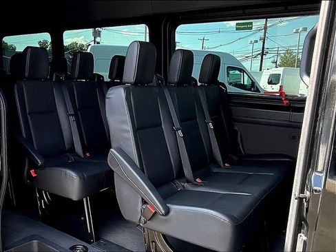 Used 2023 Mercedes-Benz Sprinter 2500 image 20