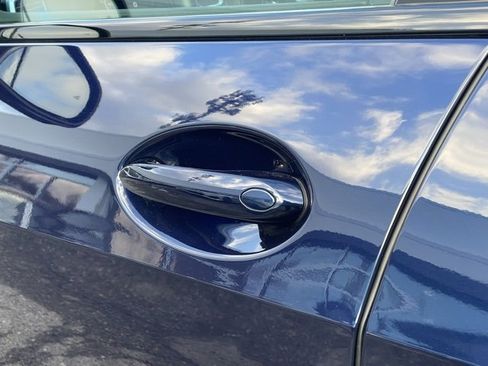 Certified 2023 BMW X5 M50i w/ Executive Package image 28