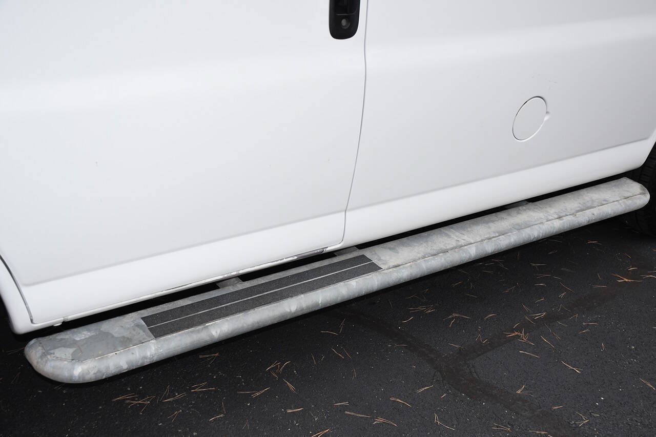 Used 2021 Chevrolet Express 2500 w/ Driver Convenience Package RWD image 35