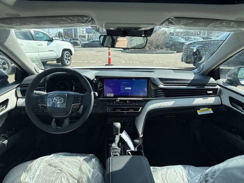 New 2026 Toyota Camry XLE AWD/4WD image 10