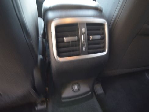 Used 2018 Kia Sportage LX w/ LX Technology Package image 41