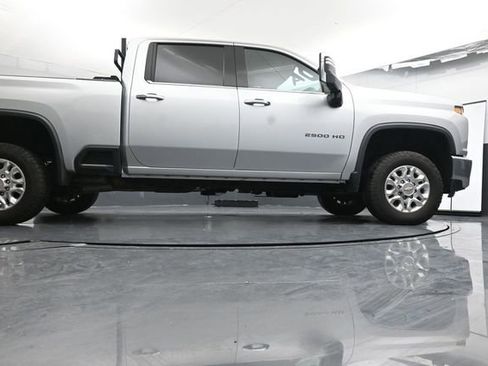 Used 2022 Chevrolet Silverado 2500 LTZ AWD/4WD image 25