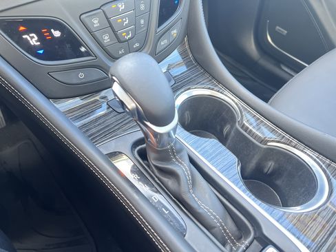 Used 2017 Buick Envision Premium image 26