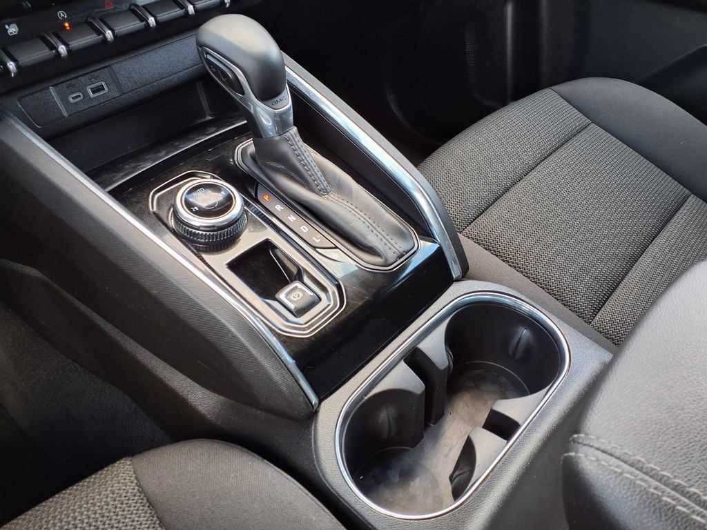 Used 2025 GMC Canyon Elevation w/ Convenience Package AWD/4WD image 25