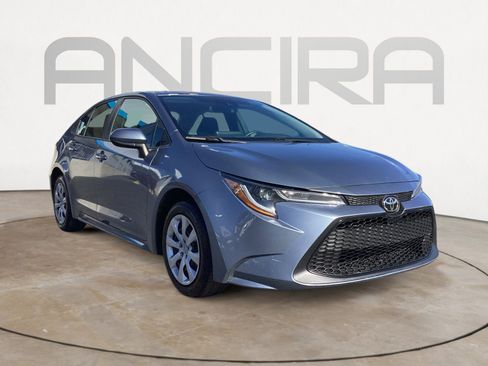 Used 2022 Toyota Corolla LE image 7