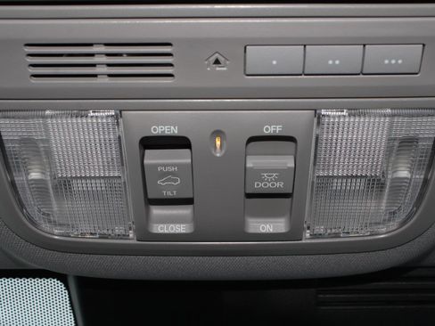 Certified 2021 Honda CR-V EX-L image 13