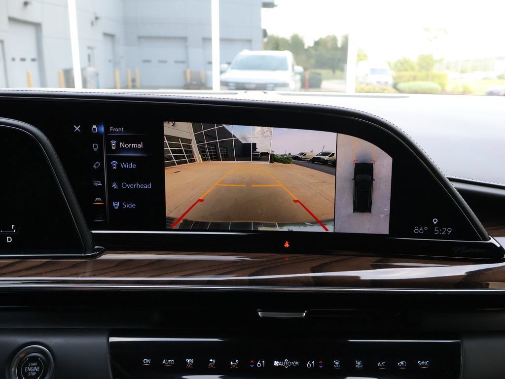 Used 2021 Cadillac Escalade Premium Luxury Platinum w/ Heavy-Duty Trailer Package AWD/4WD image 27