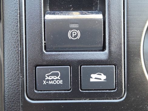 Used 2018 Subaru Outback 2.5i Premium image 8