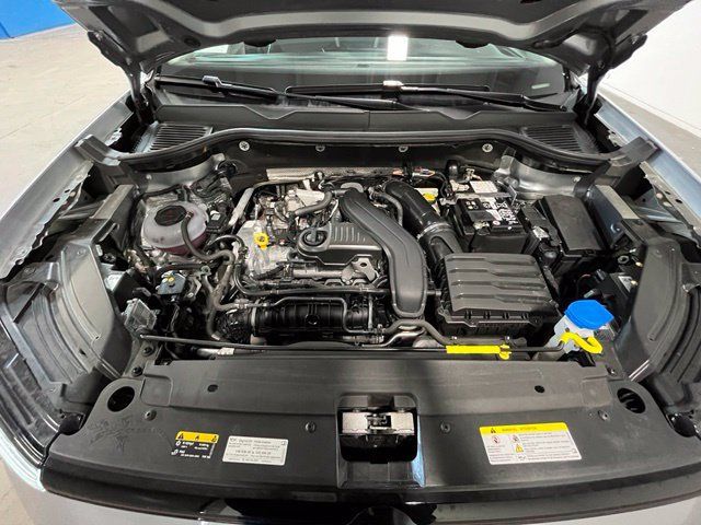 Used 2025 Volkswagen Taos S AWD/4WD image 27