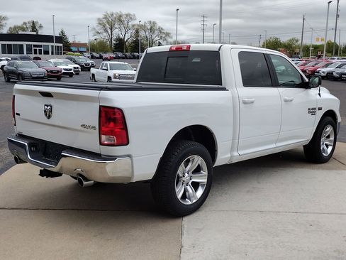 Used 2019 RAM 1500 Classic SLT w/ SLT Plus D←cor Group AWD/4WD image 13