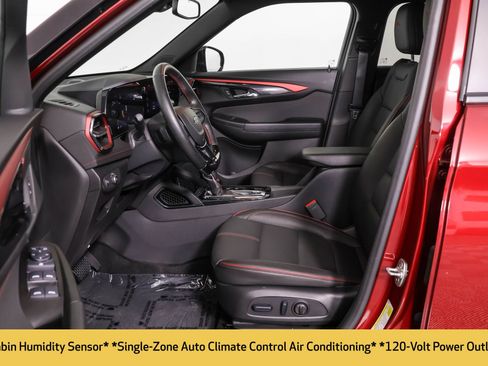 Used 2024 Chevrolet TrailBlazer RS w/ Convenience Package FWD image 7