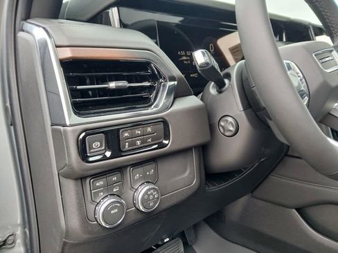New 2026 GMC Yukon XL Denali w/ Sun & Power Step Package AWD/4WD image 26