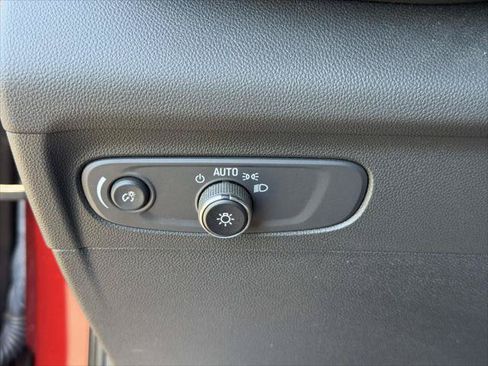 Used 2023 Buick Envision Essence w/ Sport Touring Package AWD/4WD image 23