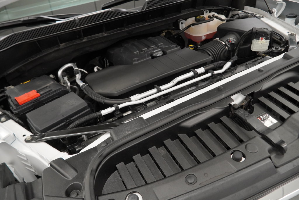Used 2024 Chevrolet Silverado 1500 LT AWD/4WD image 41