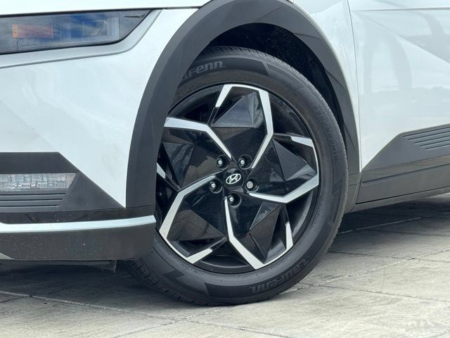 Certified 2024 Hyundai Ioniq 5 SE AWD/4WD image 2