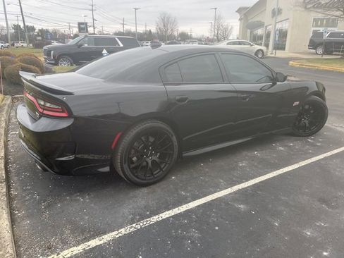 Used 2019 Dodge Charger Scat Pack w/ Dynamics Package image 3