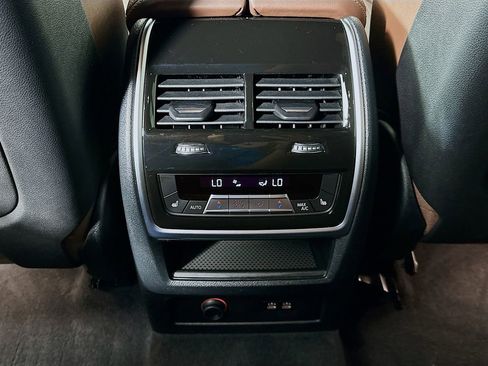 Certified 2024 BMW X5 xDrive40i w/ Premium Package image 26