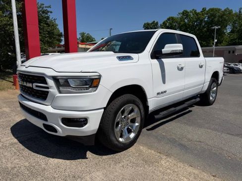 Used 2022 RAM 1500 Big Horn AWD/4WD image 3