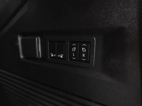 Used 2023 Chevrolet Tahoe RST w/ Luxury Package image 36