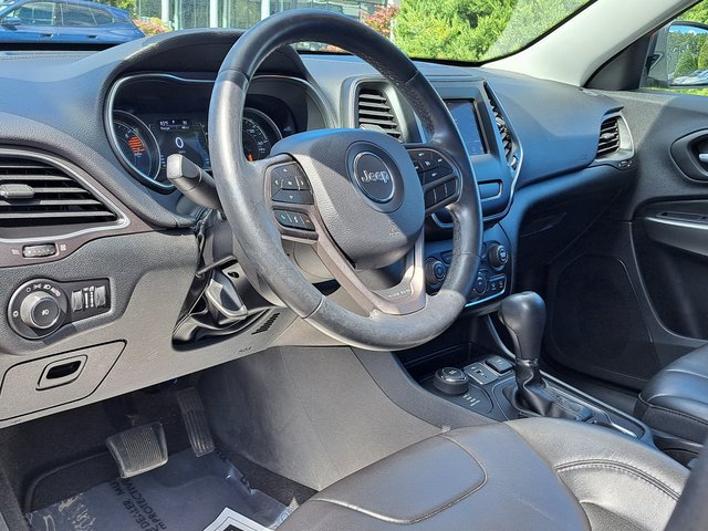 Used 2020 Jeep Cherokee Latitude Plus AWD/4WD image 8