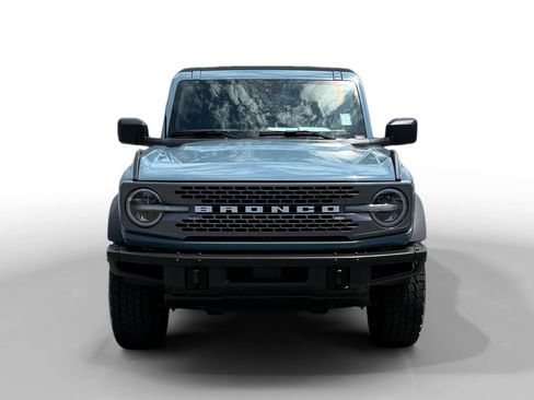 Used 2021 Ford Bronco Badlands image 8