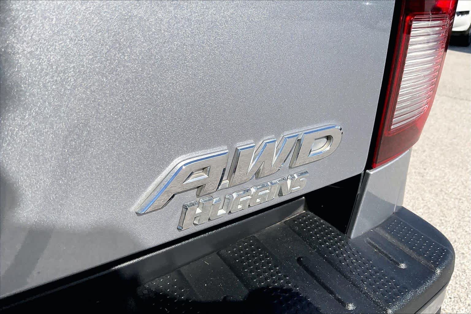 Used 2020 Honda Ridgeline RTL image 10