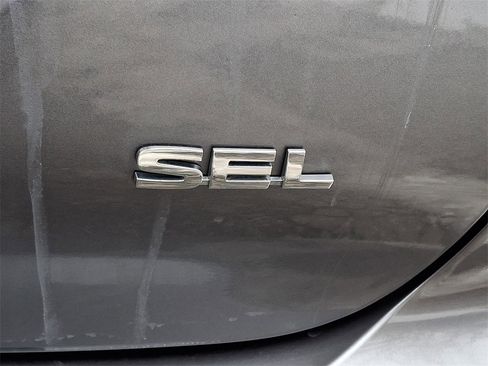 Used 2022 Mitsubishi Outlander SEL image 33