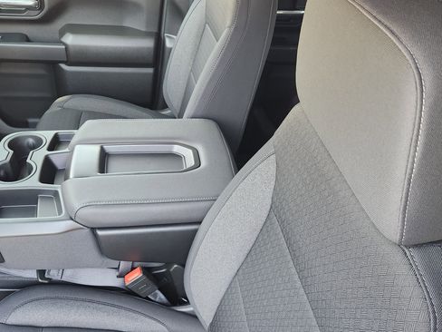 New 2026 Chevrolet Silverado 2500 Custom w/ Custom Convenience Package image 20