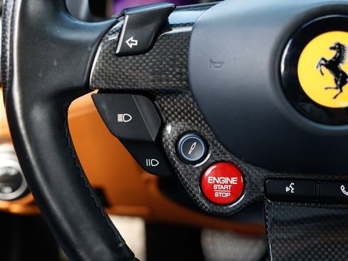 Used 2019 Ferrari GTC4Lusso T image 31