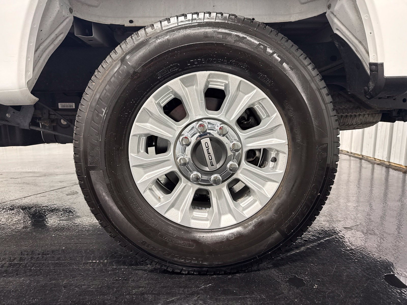 Used 2021 Ford F250 XLT AWD/4WD image 9