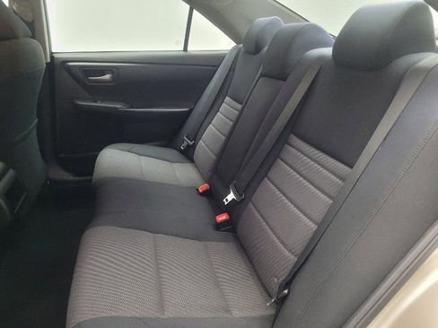 Used 2017 Toyota Camry LE FWD image 18