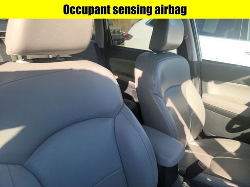 Used 2018 Subaru Forester 2.5i Premium image 9