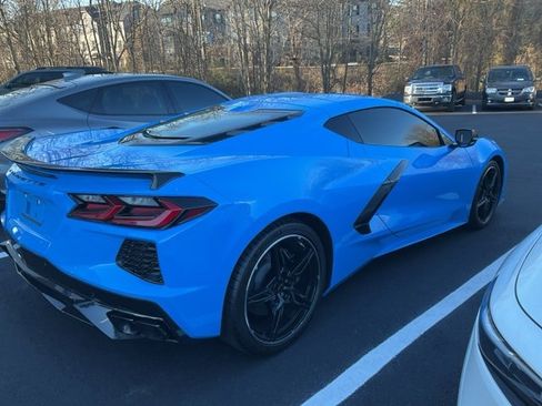 Used 2025 Chevrolet Corvette Stingray Coupe w/ 1LT image 7