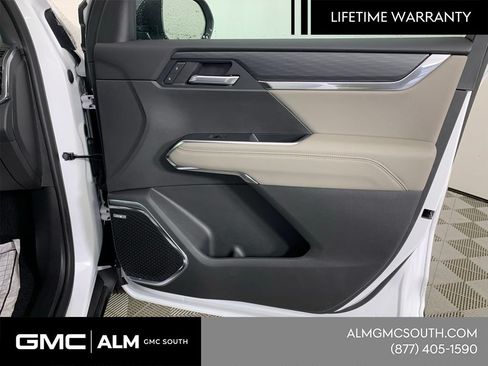 New 2026 GMC Acadia Elevation w/ Super Cruise Package FWD image 31