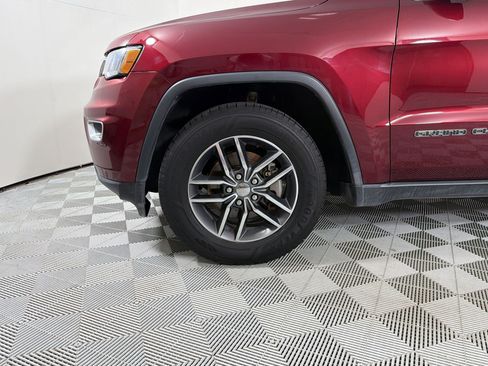Used 2017 Jeep Grand Cherokee Limited RWD image 13