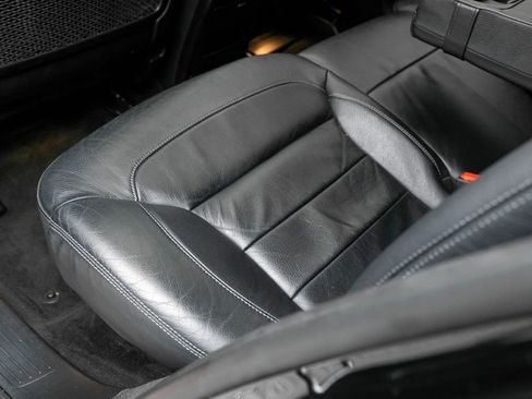 Used 2019 Mercedes-Benz GLE 43 AMG 4MATIC Coupe w/ Premium 3 Package image 39