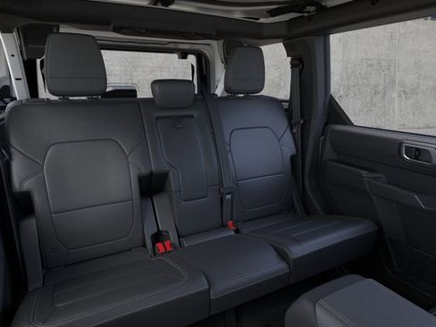 New 2026 Ford Bronco Badlands AWD/4WD image 11