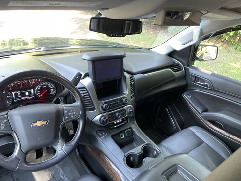 Used 2019 Chevrolet Tahoe LT AWD/4WD image 28
