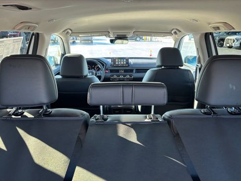 New 2025 Honda Pilot EX-L image 13